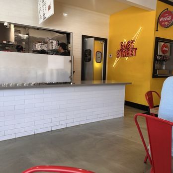 Easy Street Burgers - Interior - Burgers Near Me - Studio City, California Easy Street Burgers - Interior - Burgers Near Me - Studio City, California