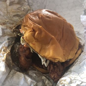Urban Bird Hot Chicken - Good sandwich - Chicken Shop Near Me - Houston, Texas Urban Bird Hot Chicken - Good sandwich - Chicken Shop Near Me - Houston, Texas