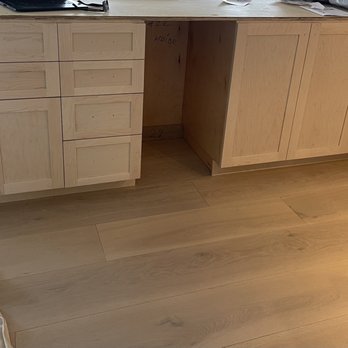 ATA Custom Cabinets - Other side of 9Ft island. This side includes tray divider, pull out trash bin drawer and under sink cabinet. - Cabinetry Near Me - Canoga Park, California