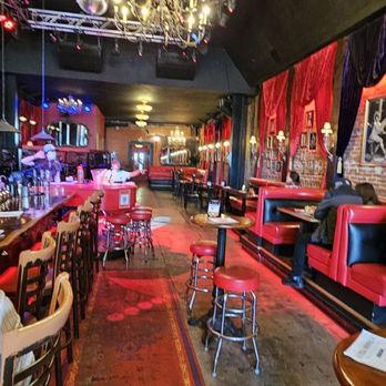 The Red Piano - Cocktail Bars Near Me - Santa Barbara, California The Red Piano - Cocktail Bars Near Me - Santa Barbara, California