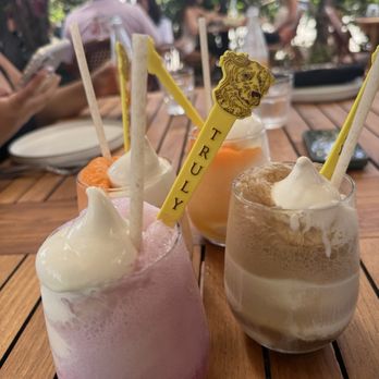 Truly Pizza - floats - Pizza Near Me - Dana Point, California Truly Pizza - floats - Pizza Near Me - Dana Point, California