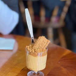 Brazilian Table - Biscoff mouse