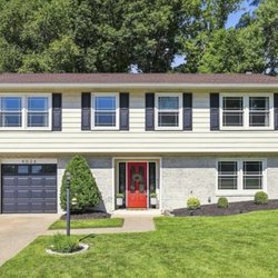 Constanza Lawn and Landscaping - Front of the house