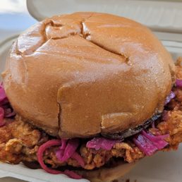 Fried chicken sandwich