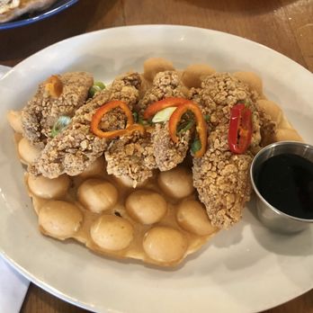 Wake ‘n Bacon - Spiced Maple Chicken n Waffles - Breakfast & Brunch Near Me - Chicago, Illinois Wake ‘n Bacon - Spiced Maple Chicken n Waffles - Breakfast & Brunch Near Me - Chicago, Illinois