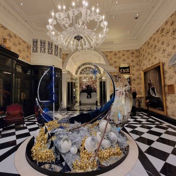 Savoy Tea - The entrance. - Tea Rooms Near Me - Strand, XGL Savoy Tea - The entrance. - Tea Rooms Near Me - Strand, XGL