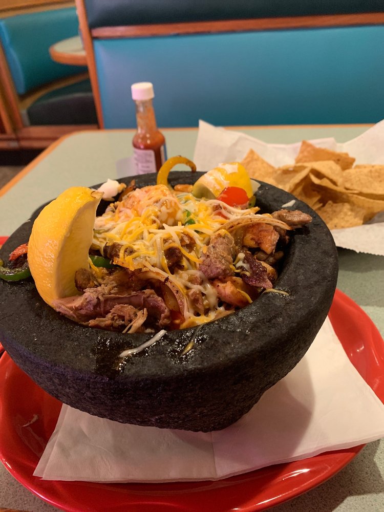 AROMAS BAR & GRILL 17 Photos & 28 Reviews 1300 W Fond Du Lac St