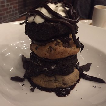 Town Bar + Kitchen - Dessert! - New American Near Me - Morristown, New Jersey Town Bar + Kitchen - Dessert! - New American Near Me - Morristown, New Jersey