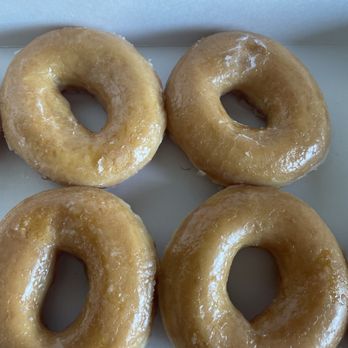 Krispy Kreme - Old wet donuts - Donuts Near Me - Saint Peters, Missouri
