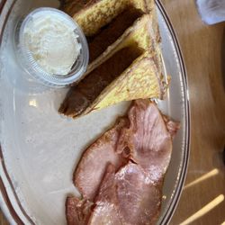 The Country Inn - French Toast and ham