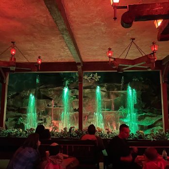 Enchanted Forest - Dancing fountains - Amusement Parks Near Me - Turner, Oregon