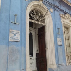 Colectividad Helénica de Santiago - La Colectividad Helénica de Santiago dicta cursos de idioma, danza y realiza actividades culturales abiertas para todo público.
