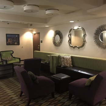 Drury Inn & Suites Atlanta Morrow - sitting areas outside the conference rooms - Hotels Near Me - Morrow, Georgia