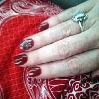 Le's Nail Master - It takes a lot 4 me to be a happy regular. They always get me in. I've waited 10 mins once! The dip powder is great! It's my place to relax! - Nail Salons Near Me - Phoenix, Arizona