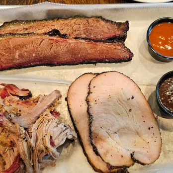 Landmark Smokehouse - Brisket, Pulled Pork, Turkey - Bars Near Me - Cleveland, Ohio Landmark Smokehouse - Brisket, Pulled Pork, Turkey - Bars Near Me - Cleveland, Ohio