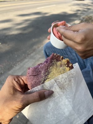 Moonmilk Ice Cream and Cake Club by null