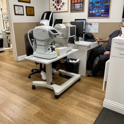 Costco Optical - Getting an exam for mom