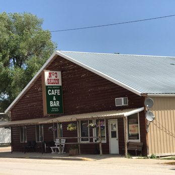 No 3 Saloon - the front of the restaurant - American Near Me