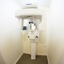 Family Cosmetic & Implant Dentistry of Brooklyn - 3D Cone Beam