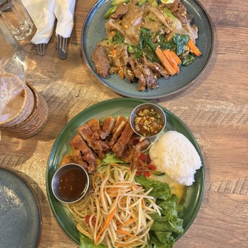 Thonglor - Thai Near Me - Brighton, Massachusetts Thonglor - Thai Near Me - Brighton, Massachusetts