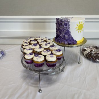 The Best Goodie Bag - Custom Cakes Near Me - Valley Stream, New York
