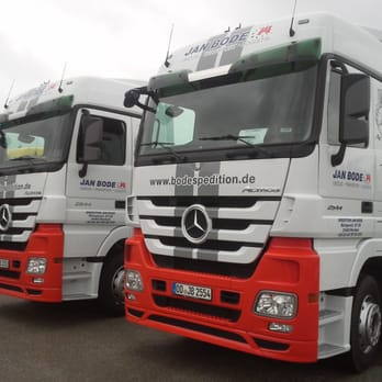 Jan Bode - 2 von 25 schweren Lkws aus unserem Fuhrpark - Movers Near Me - Reinbek, SH