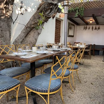 Bacari W 3rd - Breakfast & Brunch Near Me - Los Angeles, California