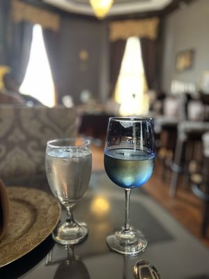 Elizabeth Esther Cafè by null