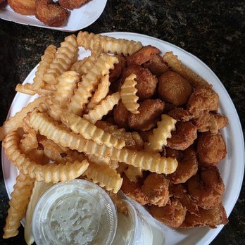 Keyport Fishery - Combo platter. - Seafood Markets Near Me - Keyport, New Jersey Keyport Fishery - Combo platter. - Seafood Markets Near Me - Keyport, New Jersey