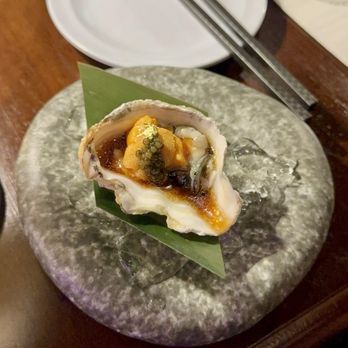 Wonderland - KUMAMOTO OYSTER ENSEMBIE - Asian Fusion Near Me - New York, New York Wonderland - KUMAMOTO OYSTER ENSEMBIE - Asian Fusion Near Me - New York, New York