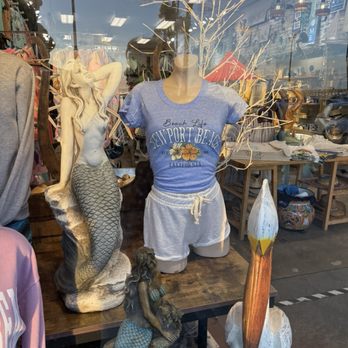 Beach Store - Window display - Sports Wear Near Me - Newport Beach, California Beach Store - Window display - Sports Wear Near Me - Newport Beach, California
