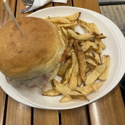 Puerto Bambu - Hamburguesa clásica