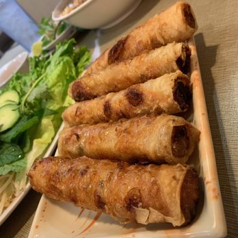Golden Deli Temple City - chả giò (egg rolls) - Vietnamese Near Me - Temple City, California