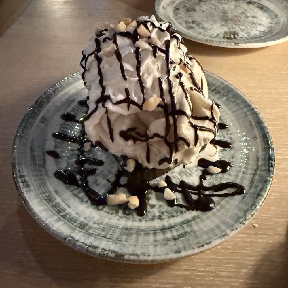 Pacific Catch - Brownie sundae - Seafood Near Me - Brea, California Pacific Catch - Brownie sundae - Seafood Near Me - Brea, California