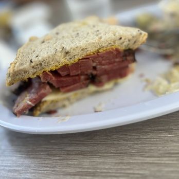 Daughter’s Deli - Pastrami sandwich on rye - Bagels Near Me - Los Angeles, California Daughter’s Deli - Pastrami sandwich on rye - Bagels Near Me - Los Angeles, California