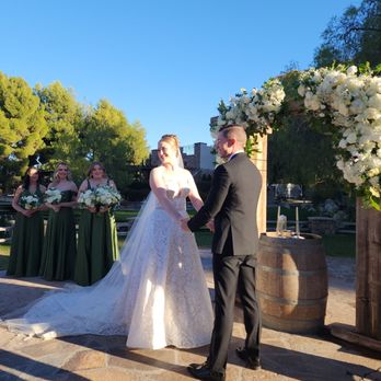 Lake Oak Meadows - The vows - Venues & Event Spaces Near Me - Temecula, California