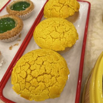 HL Peninsula Restaurant - Custard - Dim Sum Near Me - Milpitas, California
