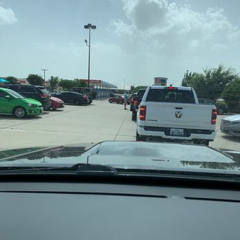 Bahama Buck's - Line wraps around the parking lot but they have a server taking orders from back here - Shaved Ice Near Me - Fort Worth, Texas Bahama Buck's - Line wraps around the parking lot but they have a server taking orders from back here - Shaved Ice Near Me - Fort Worth, Texas