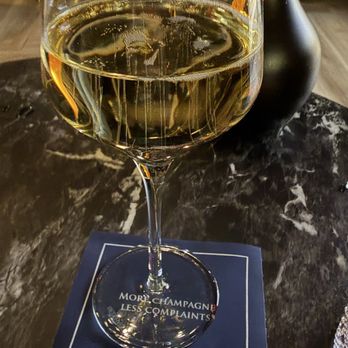 Liam's Den & Bubble Bar - French champagne - Champagne Bars Near Me - Las Vegas, Nevada Liam's Den & Bubble Bar - French champagne - Champagne Bars Near Me - Las Vegas, Nevada