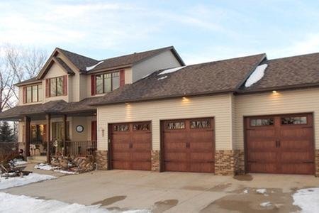 Thompson's Garage Door and Openers - Garage Door Contractor in Oronoco, MN