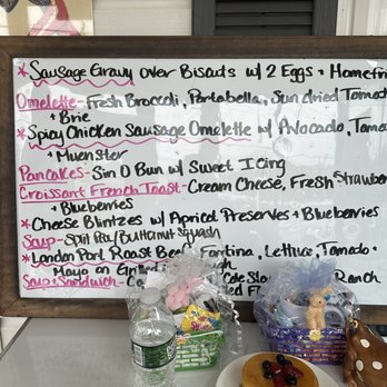 Maureen's Kitchen - Specials of the Day - Breakfast & Brunch Near Me - Smithtown, New York Maureen's Kitchen - Specials of the Day - Breakfast & Brunch Near Me - Smithtown, New York