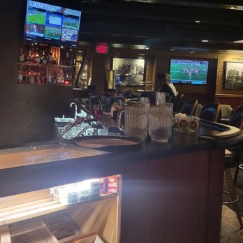 Chicago Brewing Company - bar - smoking area - Breweries Near Me - Las Vegas, Nevada Chicago Brewing Company - bar - smoking area - Breweries Near Me - Las Vegas, Nevada