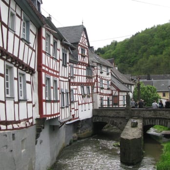 Altstadt - Landmarks & Historical Buildings Near Me - Monreal, RP