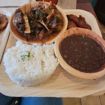 Soul de Cuba Cafe - Ox tails dinner - Cuban Near Me - New Haven, Connecticut Soul de Cuba Cafe - Ox tails dinner - Cuban Near Me - New Haven, Connecticut