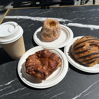 Maison Alyzee - Vanilla Latte, kouign amann, chocolate hazelnut croissant, (unsure what top pastry is) - Bakeries Near Me - Mountain View, California