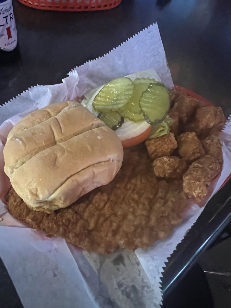 Weebles Bar and Grill