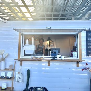 White Nene Coffee Roasters - Mark, the owner and master roaster! - Coffee & Tea Near Me - Holualoa, Hawaii