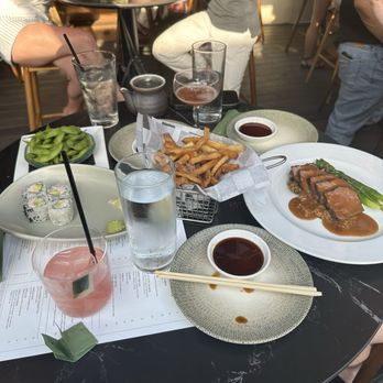 Solset Bar - Bars Near Me - Arlington, Virginia