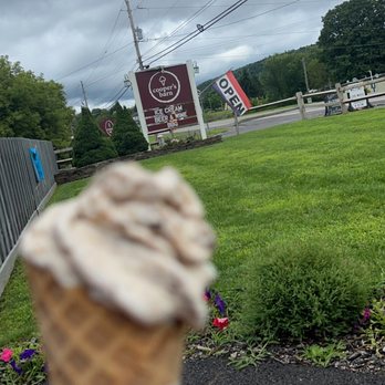 Cooper's Barn - Ice Cream & Frozen Yogurt Near Me - Cooperstown, New York