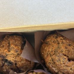 Good Earth Coffeehouse - Very Berry Bran Muffins